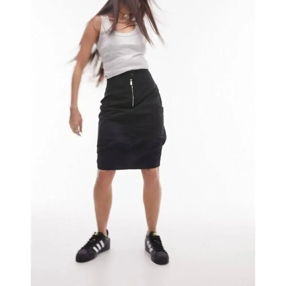 TopShop Black Utility Skirt Zipper Front‎ Pockets Casual Everyday Size 6 NWT